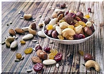 winter foods: dried fruits