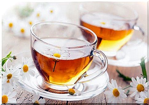 Chamomile for diarrhea