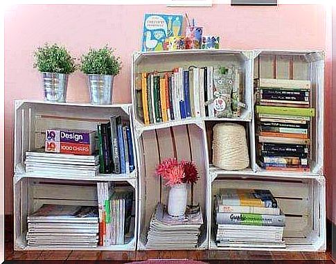 Build a DIY bookshelf at home