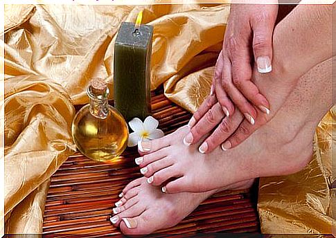 Castor Oil Feet