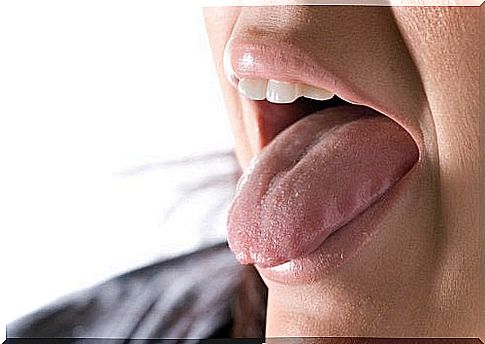 Stimulate saliva production and prevent dry mouth.