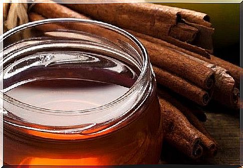 How cinnamon and honey could help against arthritis