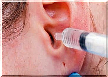 Remove ear wax