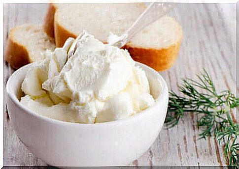 Is Manufactured Cream Cheese Really Beneficial in Your Diet?