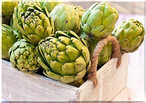 Lower blood sugar, cholesterol and uric acid with artichokes