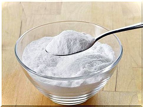 Improve the room fragrance with baking soda